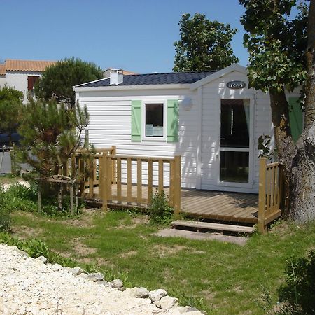 Camping Barataud Saint-Denis-dʼOléron Buitenkant foto