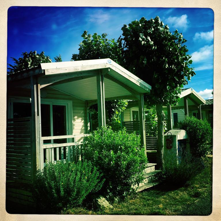 Camping Barataud Saint-Denis-dʼOléron Buitenkant foto
